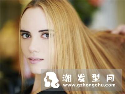 头发干枯分叉什么原因 干性头发护理诀窍