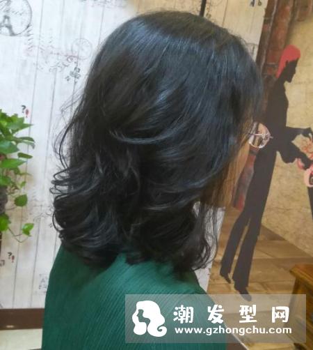 美发店里的几大陷阱你知道多少 竟然还有女子贷款20多万做疗程