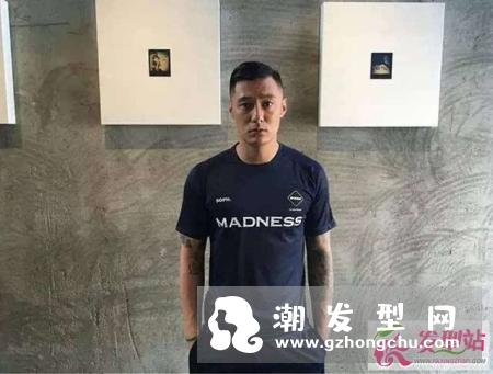 两边短中间微长男发型图片大全 这些发型也帅到不行