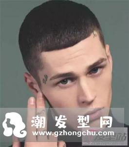 2018潮流男士发型 谁剪谁帅的款式