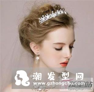 皇冠与盘发搭配技巧 准新娘子必读