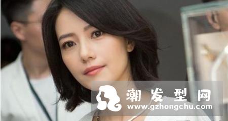 头发多适合烫什么发型 怎么护发