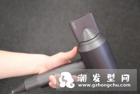戴森吹风机哪里好 花三千多块买个吹风机有必要吗