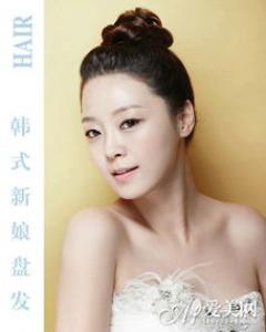 新娘丸子头发型太美了 简单盘发一样能艳压全场