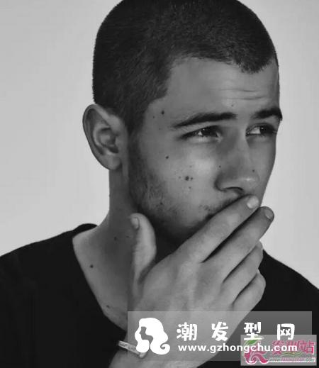 寸头适合什么脸型 最考验男生头型的发型