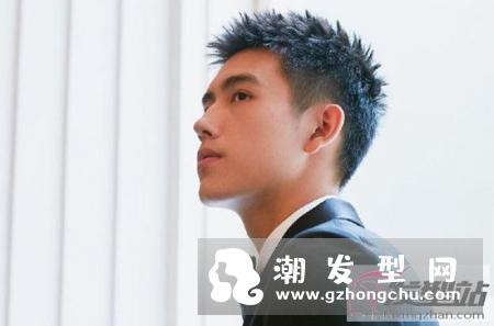 最受欢迎的男生发型有哪些 酷帅个性型男魅力十足