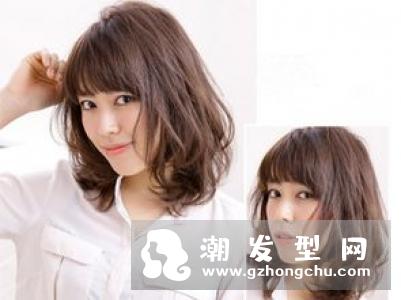 秋冬卷发热度不减,特别是羊毛卷发超多女星都纷纷换上