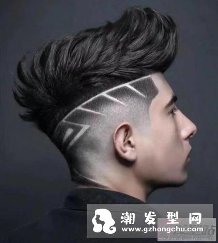 男生两边推发型为什么那么火？原因让人哭笑不得！