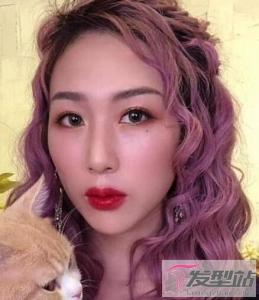 泰迪卷发型怎么打理 蓬松显发量网红同款