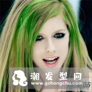 女生四大短发流行趋势 外翘Choppy Bang谁更潮