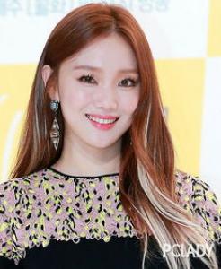 短发烫什么样的发型好看 C字短发登女子最爱发型、女星都跟着剪了！