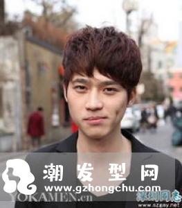 男生短发什么发型好看 时尚烫发帅气个性演绎型男气场