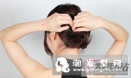 女生优雅低盘发发型教程 秒变时尚女神最惹眼