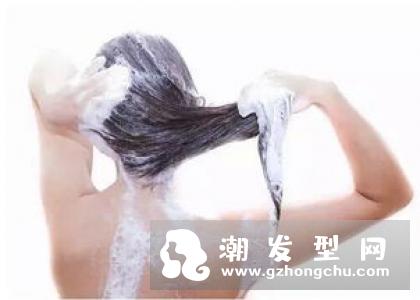 冬天掉头发严重怎么办？预防冬季掉头发的方法
