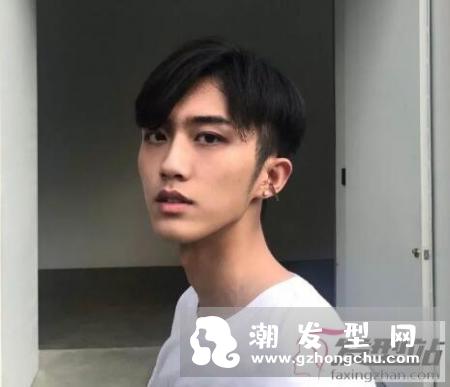 男生三七分发型怎么剪 型男发型潮翻了超帅