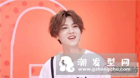 好看的男生发型 明星同款烫发教你华丽变身时尚男神