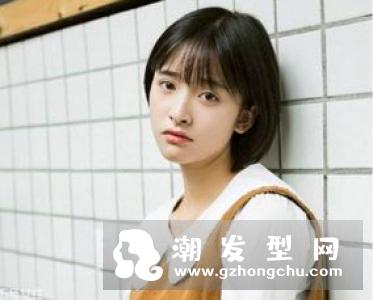 不烫不染的男生短发 简约自然照样帅气酷炫