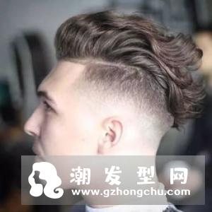 男生两边削底发型 酷炫干练潮男必备款