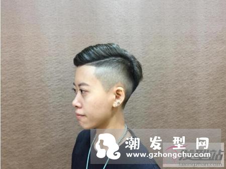 中性帅气女生超短发型 两边剃掉不仅修颜还很潮