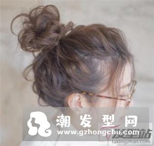 日系蓬松感盘发 减龄显少女萝莉