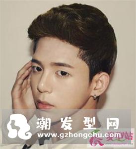 男生朋克风短发发型 帅气酷炫打造个性潮男