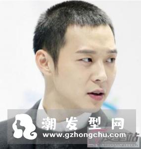 男生帅气平头发型 成熟稳重提升男人味