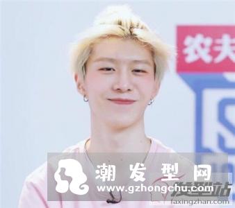 韩式最新流行色 范丞丞染发示范