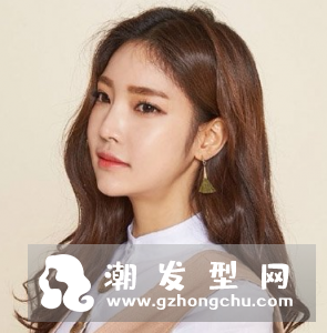 脸型如何配发色 瓜子脸适合红色还是棕色