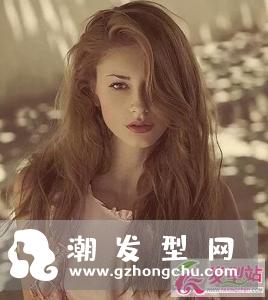 头发又扁又塌是什么原因？头发又油又塌怎么办？