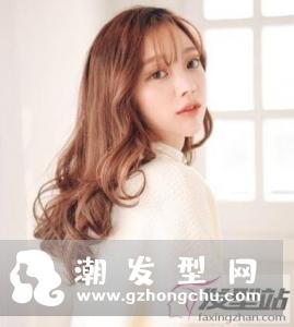 胖女生适合的卷发 修颜洋气变精致小脸