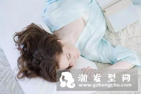 秋冬季节如何养护好头发 除了生活习惯外护发用品一样重要 秋冬季节如何养护好头发 除了生活习惯外护发用品一样重要