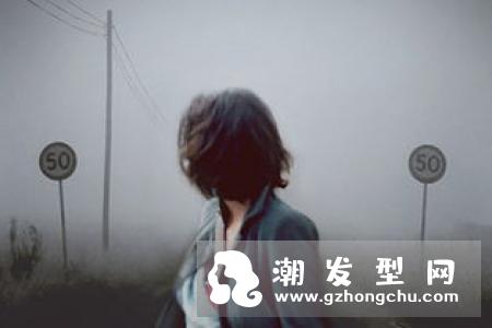 柒个我男主张一山什么发型 崔皓月同款一九分背头图片