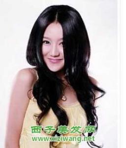 纹理烫发型图男中分 简约自然中不乏帅气