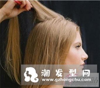 适合中年女士的盘发 妈妈款气质减龄发型
