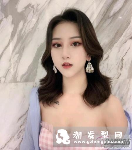 锁骨发怎么烫好看 锁骨卷发型不挑人还超耐看