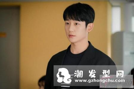 男生齐刘海怎么弄好看 齐刘海变出六款不同造型你学会了吗