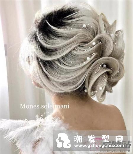 欧式晚装盘发宫廷风贵妇盘发,每一丝发丝纹理尽显造型师严谨的态度