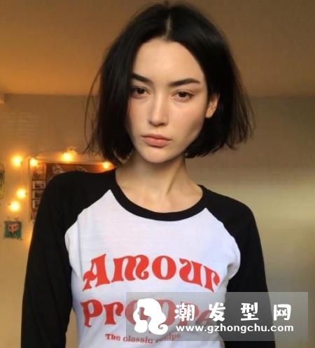 2018女生最流行的短发发型图片 空气刘海还是内扣好看