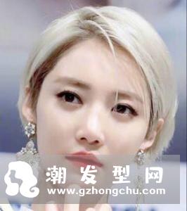黄圣依短发发型图片 深发色果然好看