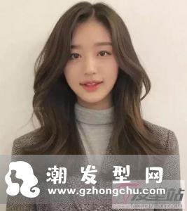 什么是云朵烫发型 柔软蓬松淑女必备