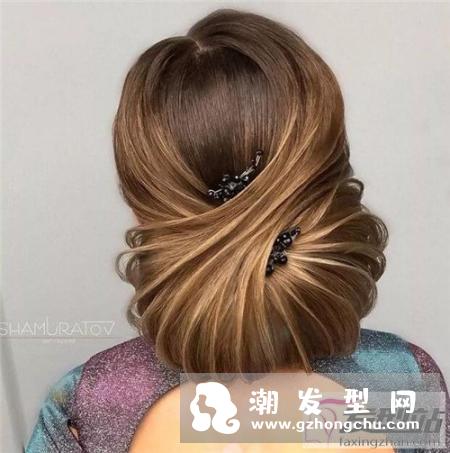 欧式晚装盘发宫廷风贵妇盘发,每一丝发丝纹理尽显造型师严谨的态度