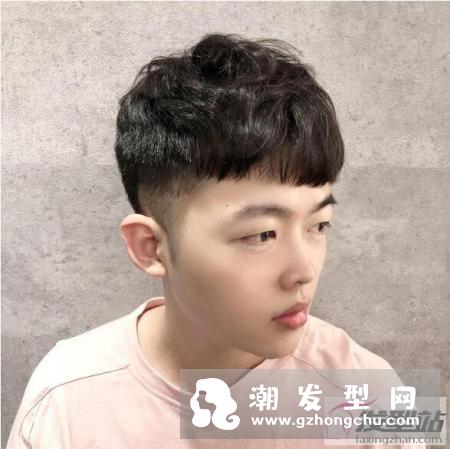 韩式发型也很有男人味 韩星退伍回归man味喷炸