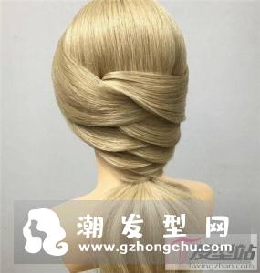 欧美复古盘发设计 打造优雅时髦