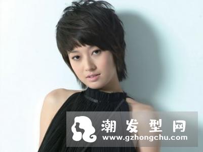 中短发做什么发型好看 朴秀荣中短发清新中不失女人味