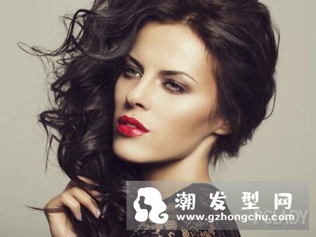 卷发怎么打理好 教你如何打理卷发的方法