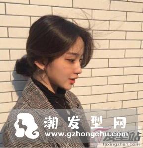 自己简单盘发发型 低丸子头温柔典雅