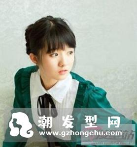 学生简单盘发发型 少女感满分成校园女神