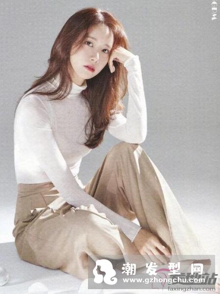 女神波浪长发卷 多种风格都能轻松驾驭
