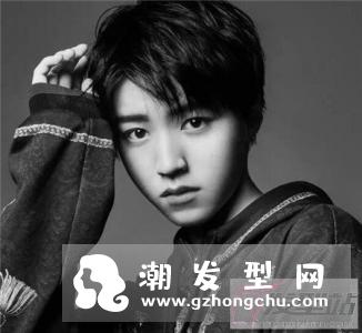 成年男士帅气阳光发型 打造最潮派型男气质