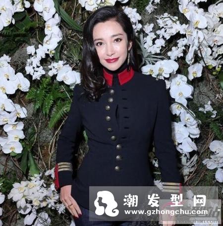 冬天不洗头是护发的最好方法？女星自曝冬季经常不洗头